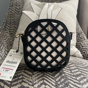 Pineapple shaped Zara purse